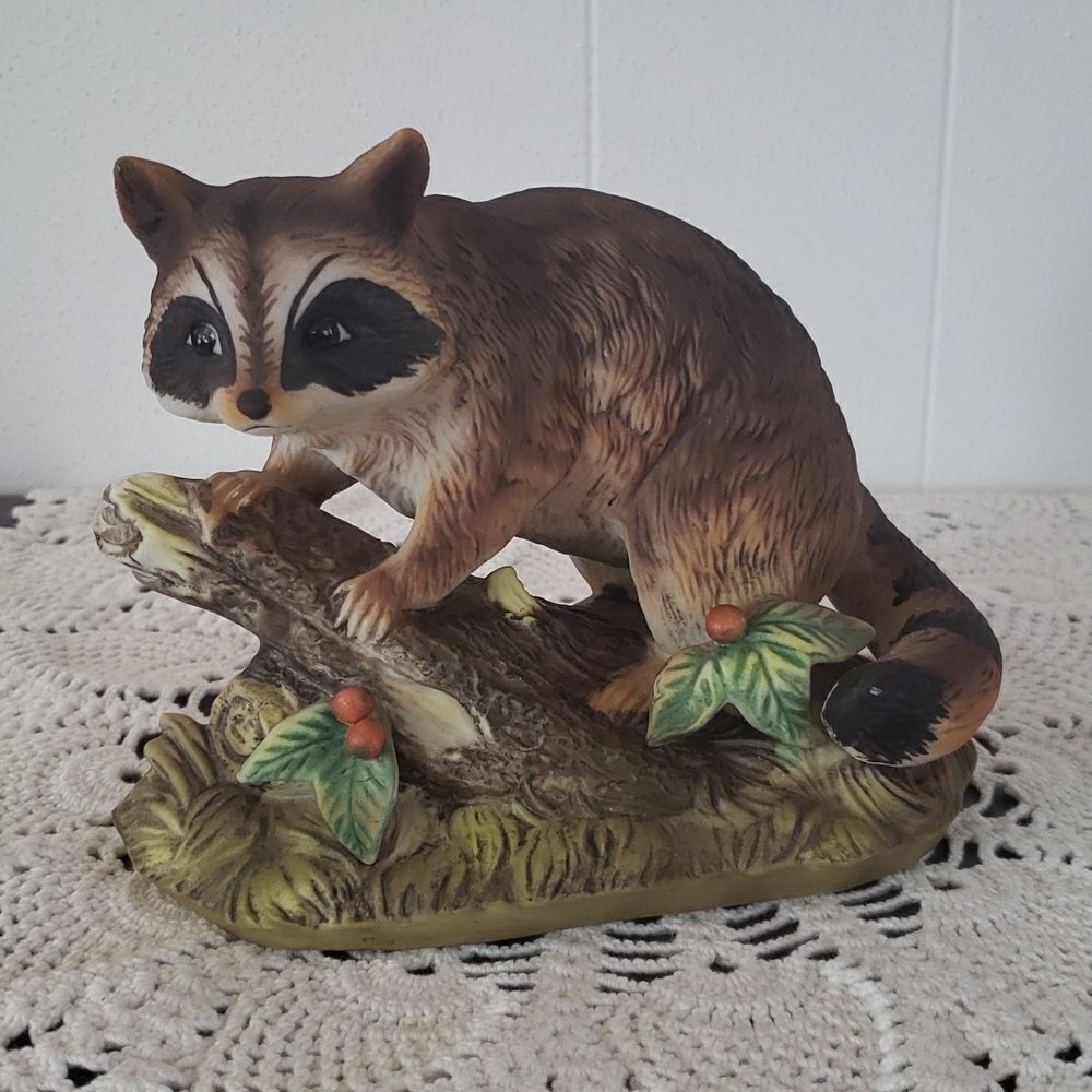 Vintage Homco Hand Painted Masterpiece Porcelain Racoon Figurine